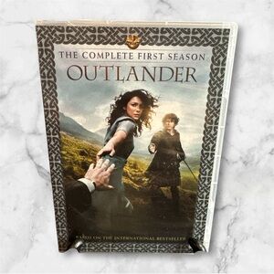 Outlander The complete first season 4 disc DVD set
